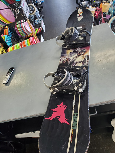 Used Morrow FURY MRW 146 W/ BINDINGS Mens Board/Bindings Tan 146 cm