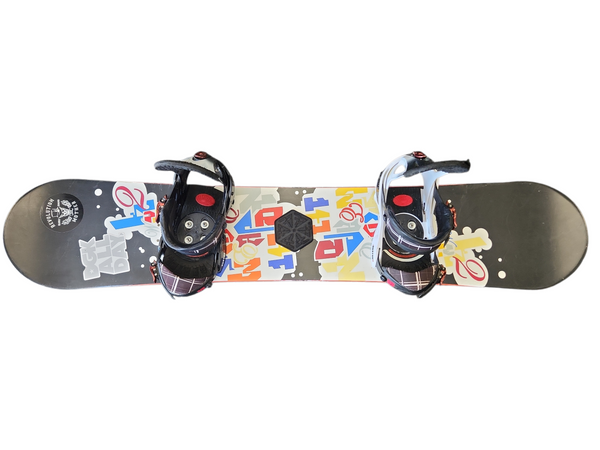 ファーストボードに最適！ BURTON CHARGER 156 オマケパーツ付！ ファーストボードに最適！ BURTON CHARGER 156 オマケパーツ付！