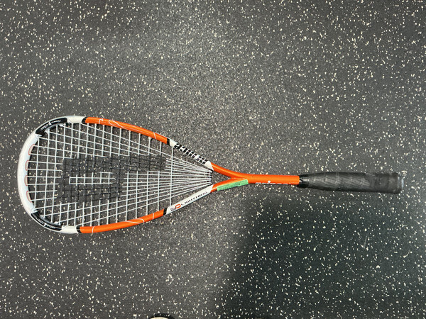 RAQUETE DE SQUASH PRINCE PRO BEAST 750 - Bottcher Tênis Shop