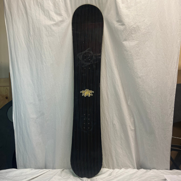 Used GNU TEMPLE CUMMINS Mens Snowboard Only Black 161 cm