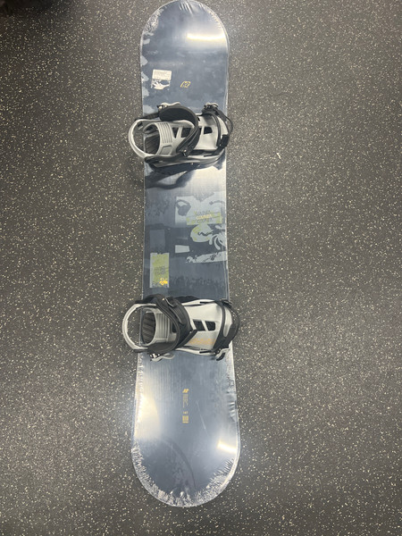 Used Morrow FURY 154 cm Men's Snowboard Combo Men's Snowboard Combo