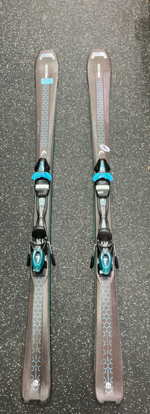 Used Atomic VANTAGE X 74 Womens DH Ski/Binding White 140 cm