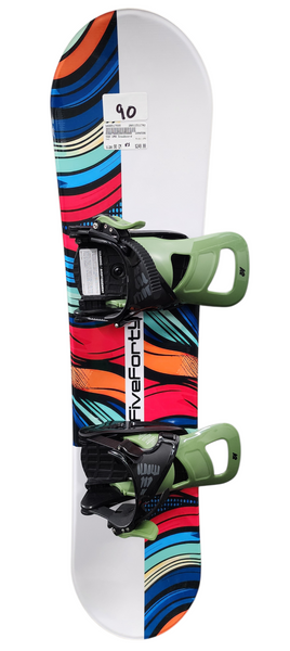 Used Rossignol MINI 123 W NEW SM MATRIX BINDINGS Boys Board