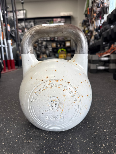 ケトルベル28キロ　rkc ケトルベル28キロ rkc Used RKC 28 KG Kettle Dumbbell (Each) Black 28 kg