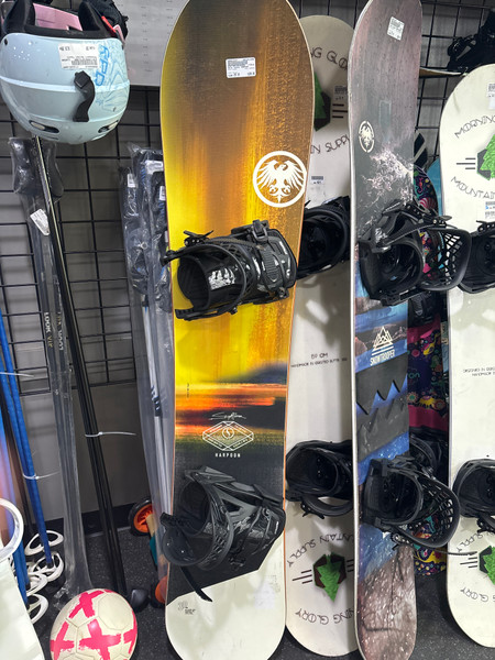 Used Morrow FURY 154 cm Men's Snowboard Combo Men's Snowboard Combo