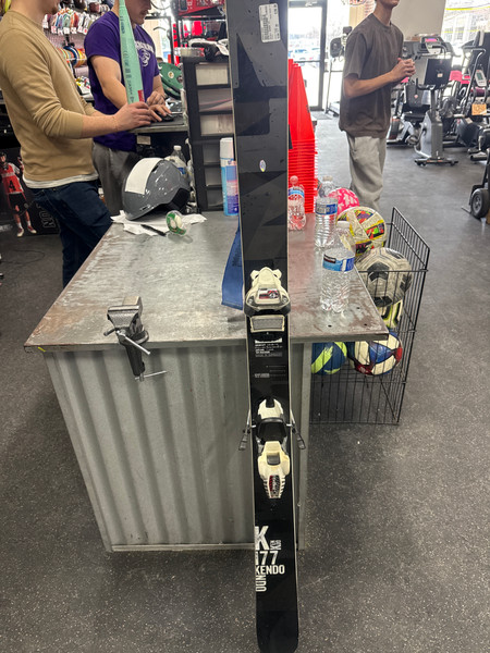 Used Fischer PRODIGY 155CM Mens DH Ski/Binding Royal Blue 155 cm