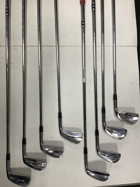 Used Titleist 704 CB FORGED Mens Iron Set RH 3I-PW