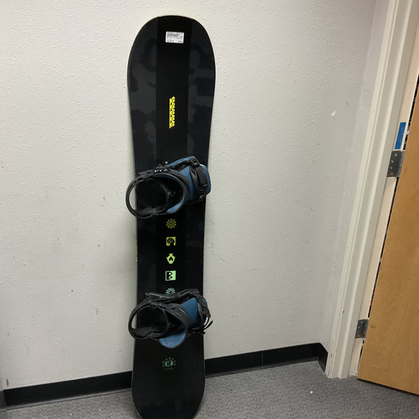 Used Burton CLASH Mens Board/Bindings Navy Blue 151 cm