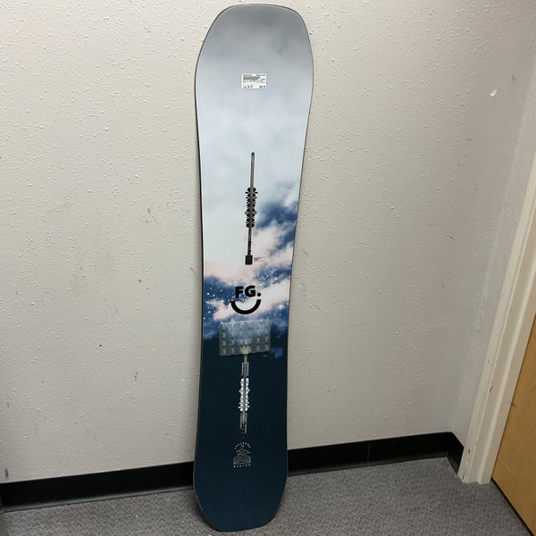 nitro lectra snowboard 142 Abstract & Talent Binding Package 2026 88 Gear A landmark in the range of beginner boards Nitro Lectra Snowboard Wmn -