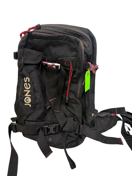 30l hiking backpack used | Outdoor & Nature designed to hold the essentials and then some Pace 30L Backpack - Black