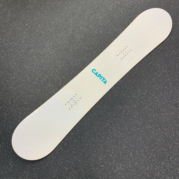 Used Salomon RIOT Womens Snowboard Only White 152 cm