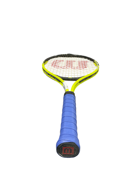 Used Wilson ADVANTAGE MIDSIZE Adult Tennis Racquet Green 4 3/8