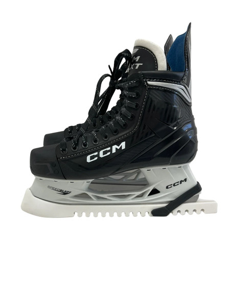 Used Bauer VAPOR X70 Senior Hockey Skate Senior 9
