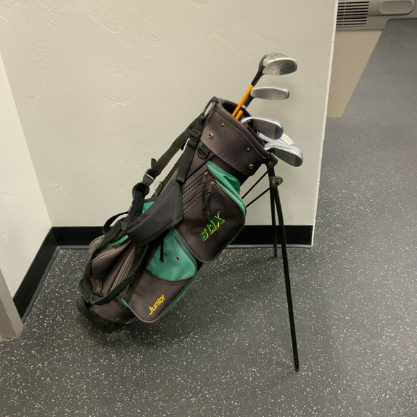 Used Paragon Golf RISING STAR Jr Package Set RH Yellow 8 Piece