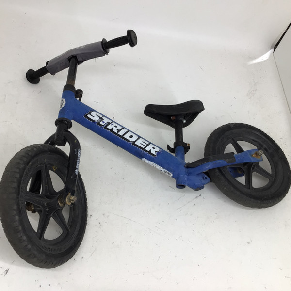 Used Strider Classic Balance Bike Royal Blue 10