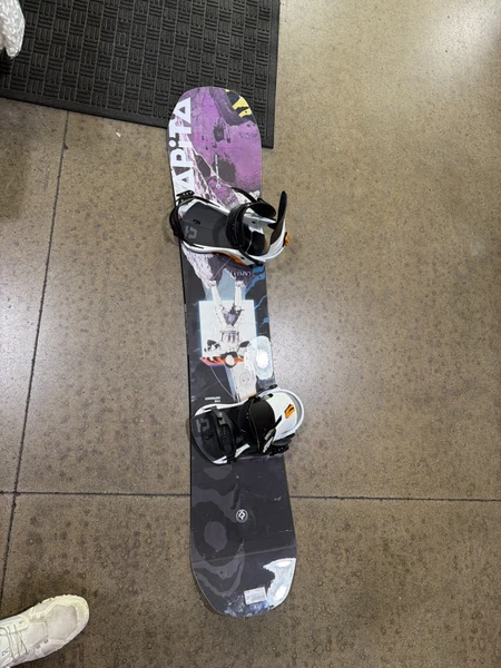 Used CAPITA SPRING BREAK RESORT TWIN 158cm w/ JONES BINDINGS