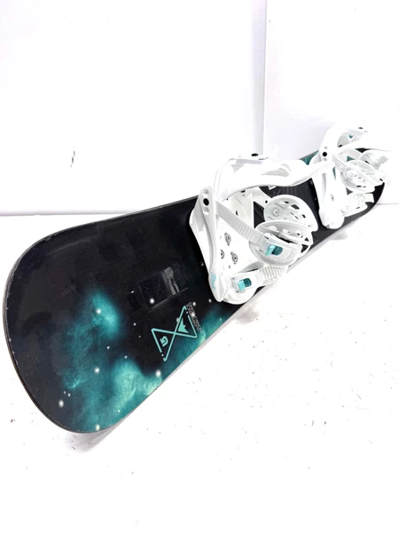 Used Burton CUSTOM 151 cm Women's Snowboard Combo Women's