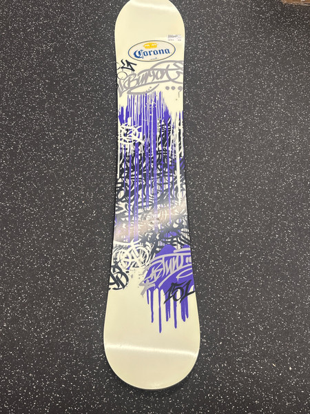 Used Burton BLUNT Mens Snowboard Only Tan 154 cm