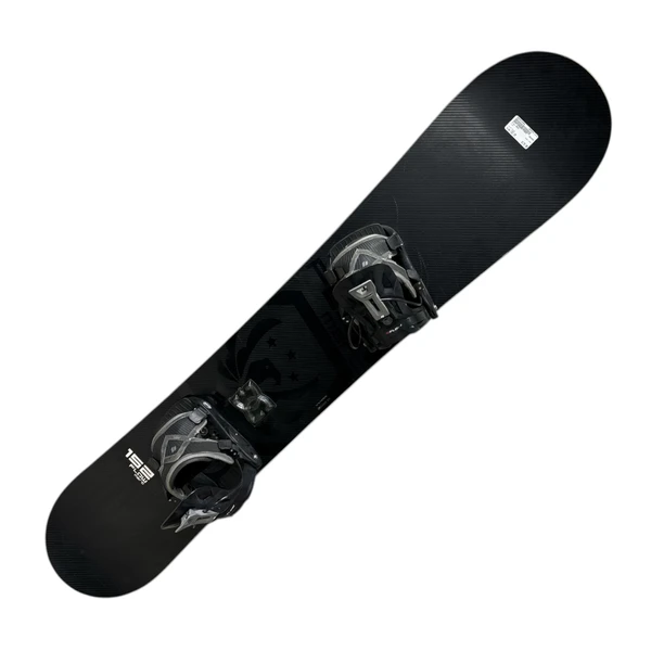 Used Ride DH2 157 cm Mens Snowboard Combo Mens Snowboard Combo