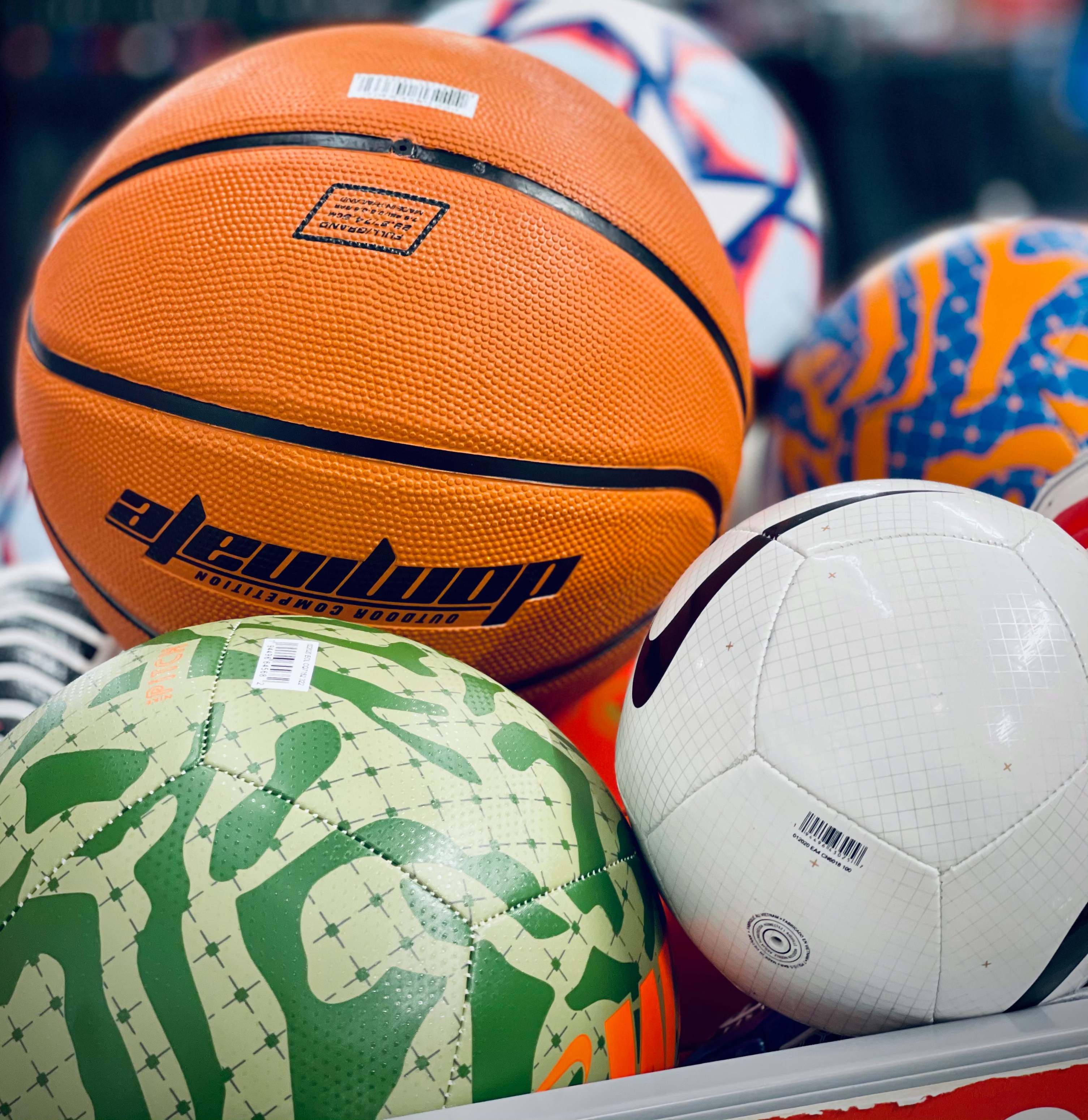 Hurry in and cash in on massive savings before they’re gone!