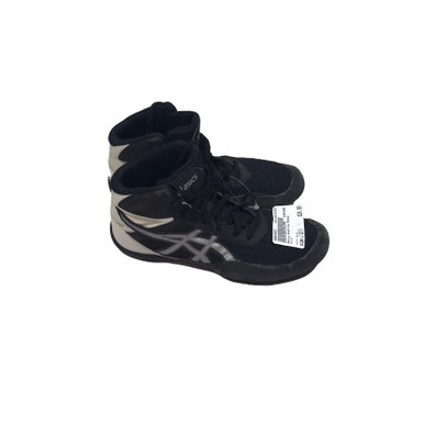 Used Asics Junior 03.5 Wrestling Shoes Wrestling Shoes