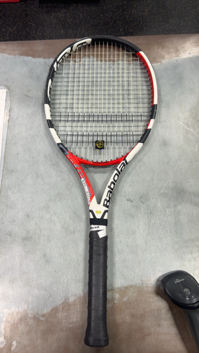 【匿名配送】★美品★Babolat aero STORM G3 アエロストーム Babolat バボラ AERO STORM アエロストーム G3 硬式 テニス