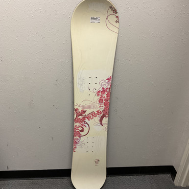 Used Morrow WILDFLOWER Womens Snowboard Only Almond 144 cm