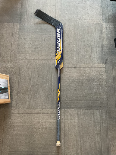 Used Bauer REACTOR 4000 Inter Goalie Stick 22"