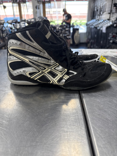 Used Asics SPLIT SECOND Wrestling Shoes Black Senior 9