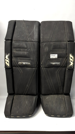 Used Brians GNETIK PRO II Goalie Leg Pads Senior Black 35