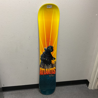 Used ATLANTIS ZILLA Boys Snowboard Only Yellow 138 cm