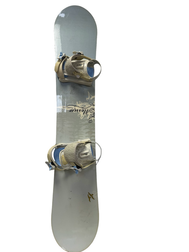 Used Morrow LOTUS 149cm Womens Snowboard w/ Heelside Bindings