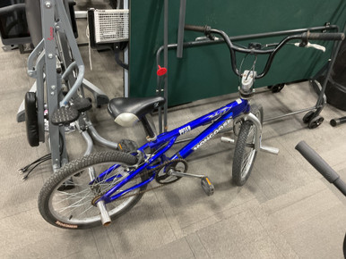 mon BMXバイク 青 Used Mongoose OUTER LIMIT BMX Bike Boys Royal Blue 20