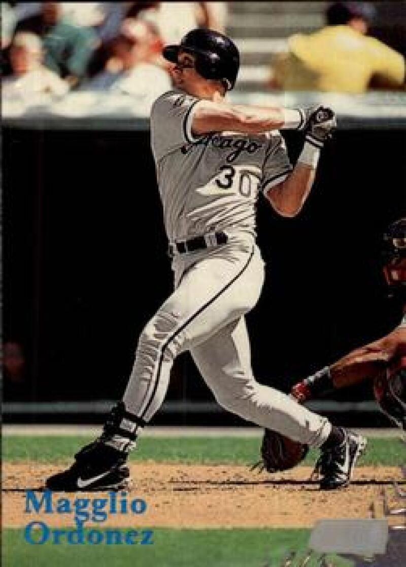 1998 Topps Stadium Club #137 Magglio Ordonez NM-MT RC Rookie