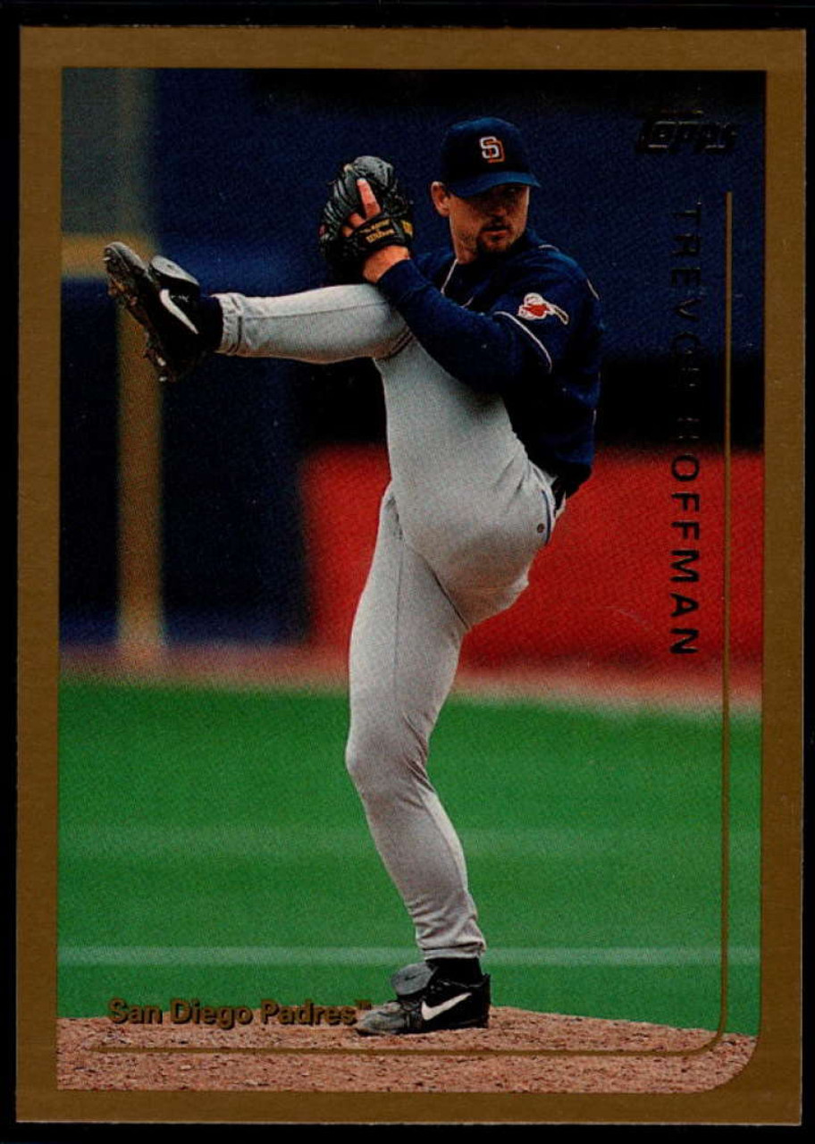 1999 Topps #105 Trevor Hoffman VG San Diego Padres - Under the