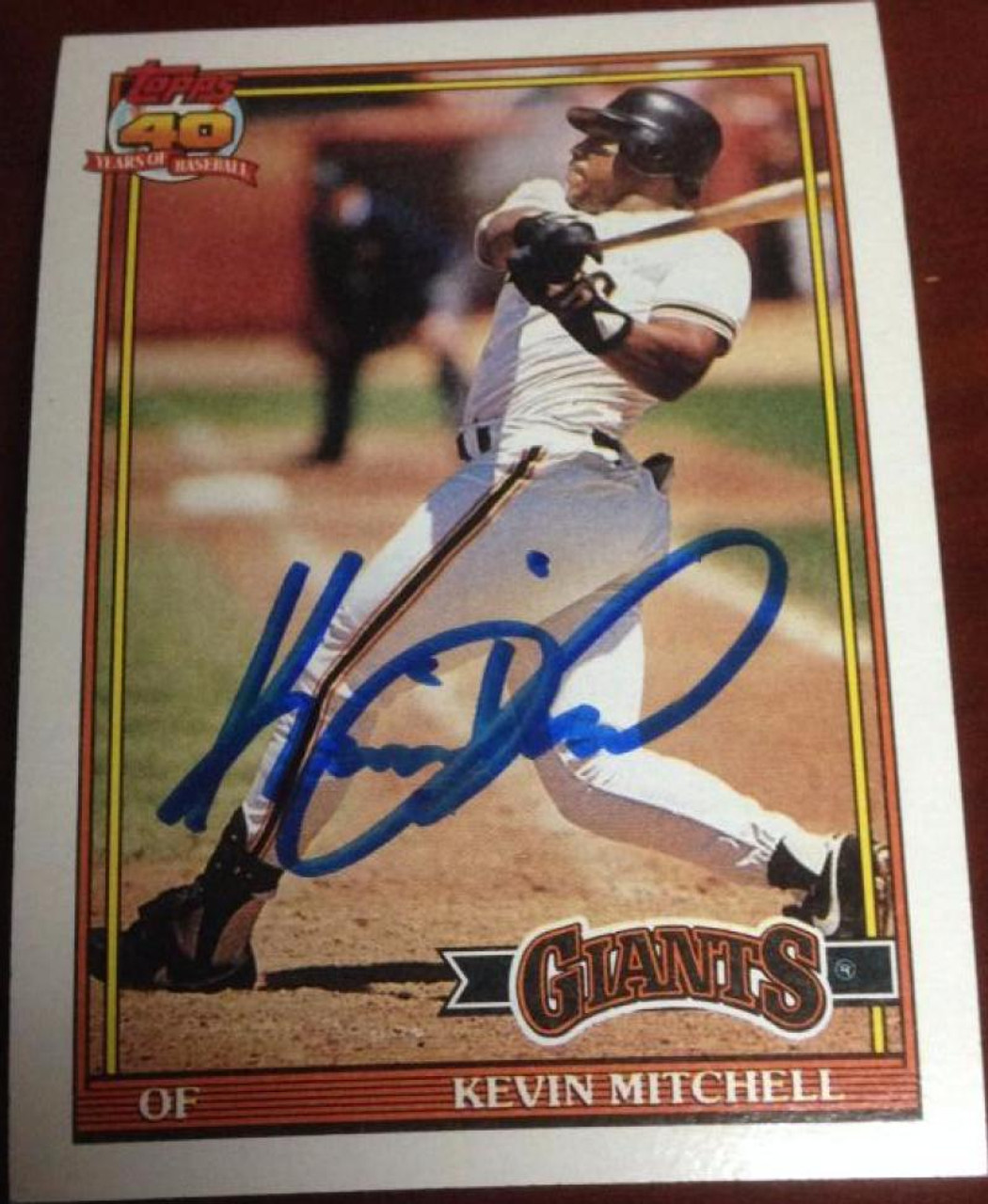 Kevin Mitchell Autographed Baseball - card 1990 Topps #500