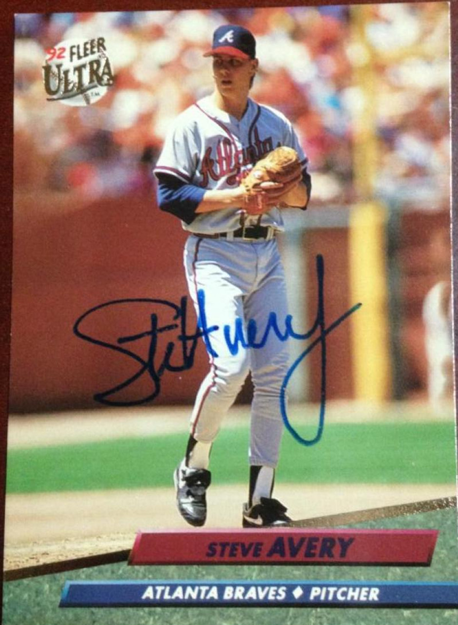 Steve Avery autographed baseball card (Atlanta Braves) 1992 Upper Deck #475