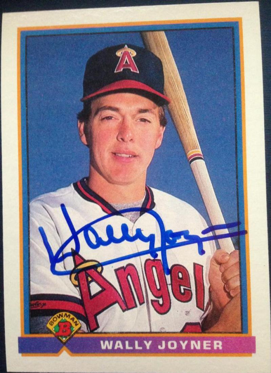 Wally Joyner autographed baseball card (California Angels) 1991 Bowman #195