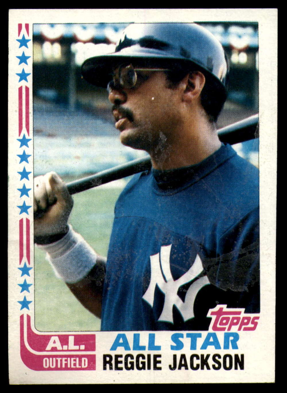 1982 Topps #300 Reggie Jackson - YANKEES - VG - Card Gallery