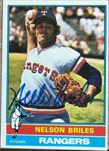 SOLD 156156 Nelson Briles Autographed 1976 Topps #569