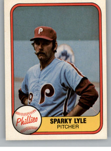 1981 Fleer #17 Sparky Lyle VG Philadelphia Phillies 