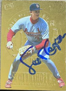 Scott Cooper Autographed 1996 Fleer Ultra Gold Medallion #271