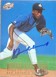Wilton Guerrero Autographed 1996 Fleer Excel #175