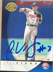 Jose Vidro Autographed 2001 Donruss Class of 2001 #81