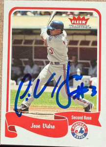 Jose Vidro Autographed 2004 Fleer Tradition #321 