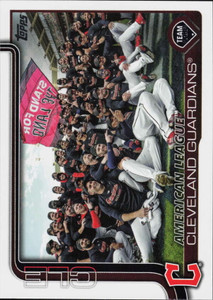 2025 Topps #612 Cleveland Guardians Team Card NM-MT  Cleveland Guardians 