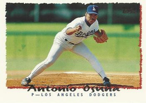 1995 Topps Traded and Rookies #111T Antonio Osuna NM-MT  Los Angeles Dodgers 