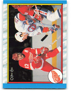 1989-90 O-Pee-Chee #302 Detroit Red Wings VG Detroit Red Wings 