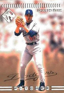 1999 Pacific Private Stock #129 Chan Ho Park NM-MT  