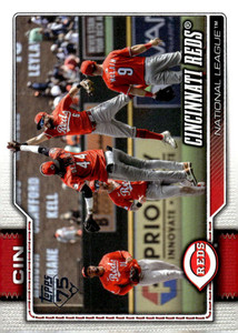 2026 Topps #488 Cincinnati Reds Team Card NM-MT  Cincinnati Reds 